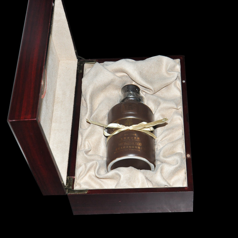 陈年老酒2007年68度五粮液450ML.jpg