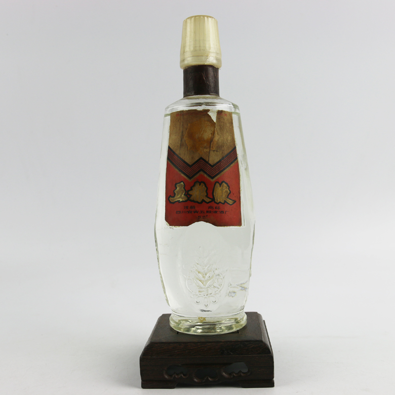 陈年老酒约1984年52度塑盖麦穗瓶五粮液.jpg