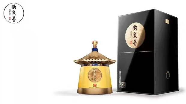 钓鱼台天成酒53度1500ml高端收藏钓鱼台御笔天成.jpg
