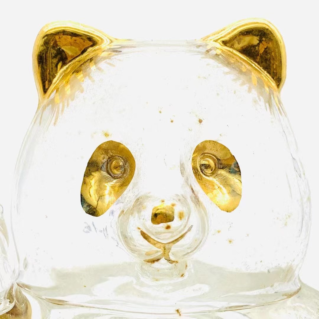 2004年产五粮液熊猫酒52度500毫升jpg