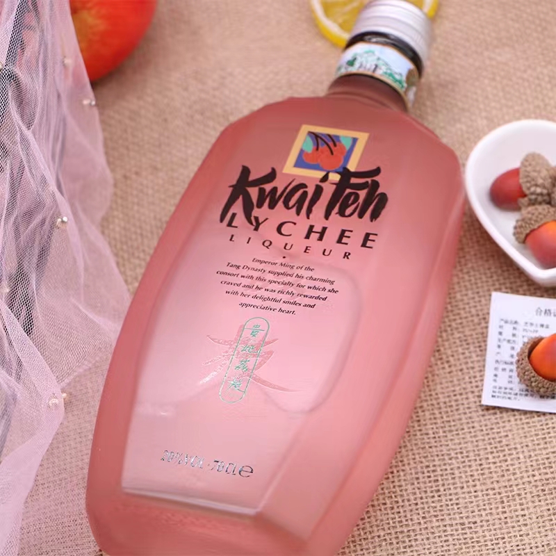 迪凯堡贵妃荔枝利口酒20度700ml.jpg
