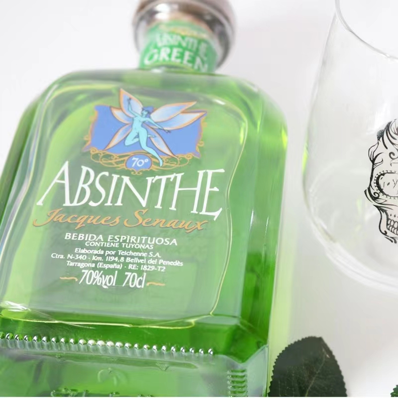 绿精灵苦艾酒70度700ml.jpg
