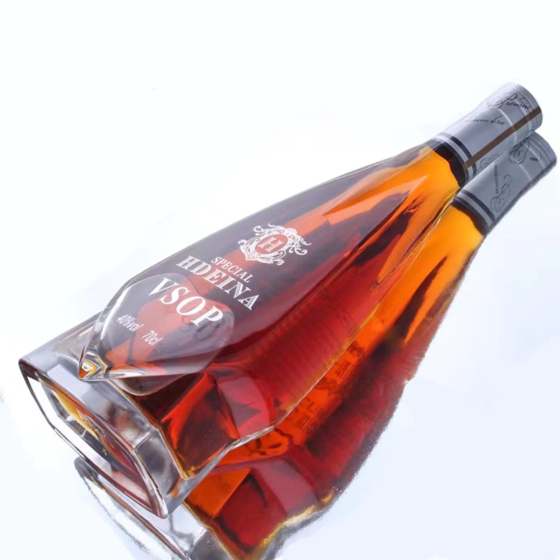 法国进口赫迪纳VSOP白兰地礼盒装700ml.jpg