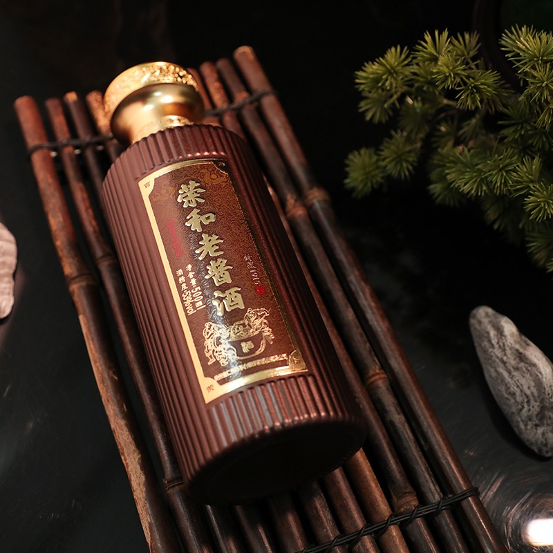 荣和老酱酒封藏1915 酱香型白酒53° 纯粮酿造 荣和酱酒 荣和酒 荣和烧坊500ml.jpg
