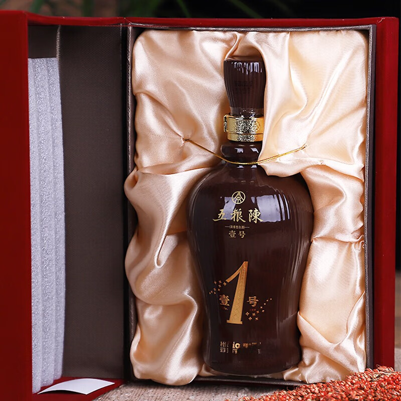 2012年产五粮陈壹号五粮陈1号52度500ml陈年老酒.jpg