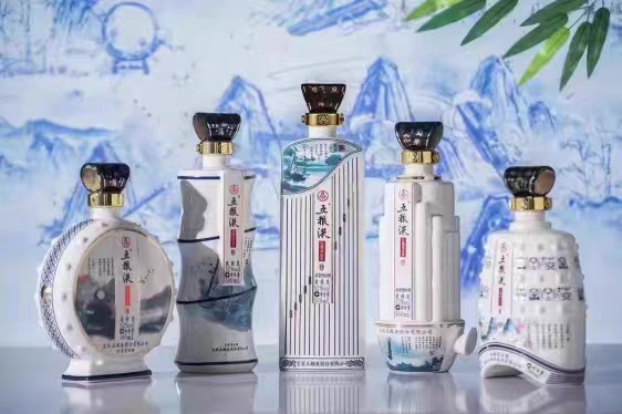 五粮液五乐 52度500ml四川浓香型白酒收藏送礼.jpg