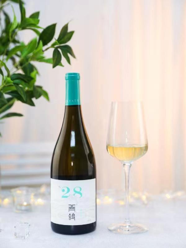 西鸽N28霞多丽干白葡萄酒14度750ml